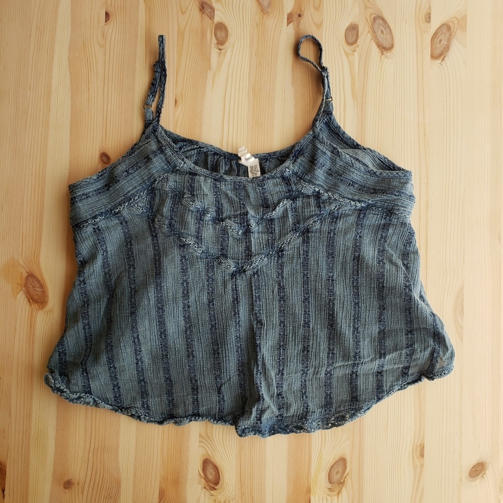 Crochet Detailed Tank Top